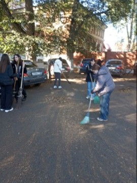 В рамках самых осенних недель обычно запланировано много общественно полезных мероприятий и акций, как локальных, так и широкомасштабных. Среди наиболее 'популярных' ? средники и субботники по уборке территорий. В рамках самых осенних недель обычно запланировано много общественно полезных мероприятий и акций, как локальных, так и широкомасштабных. Среди наиболее 'популярных' ? средники и субботники по уборке территорий.