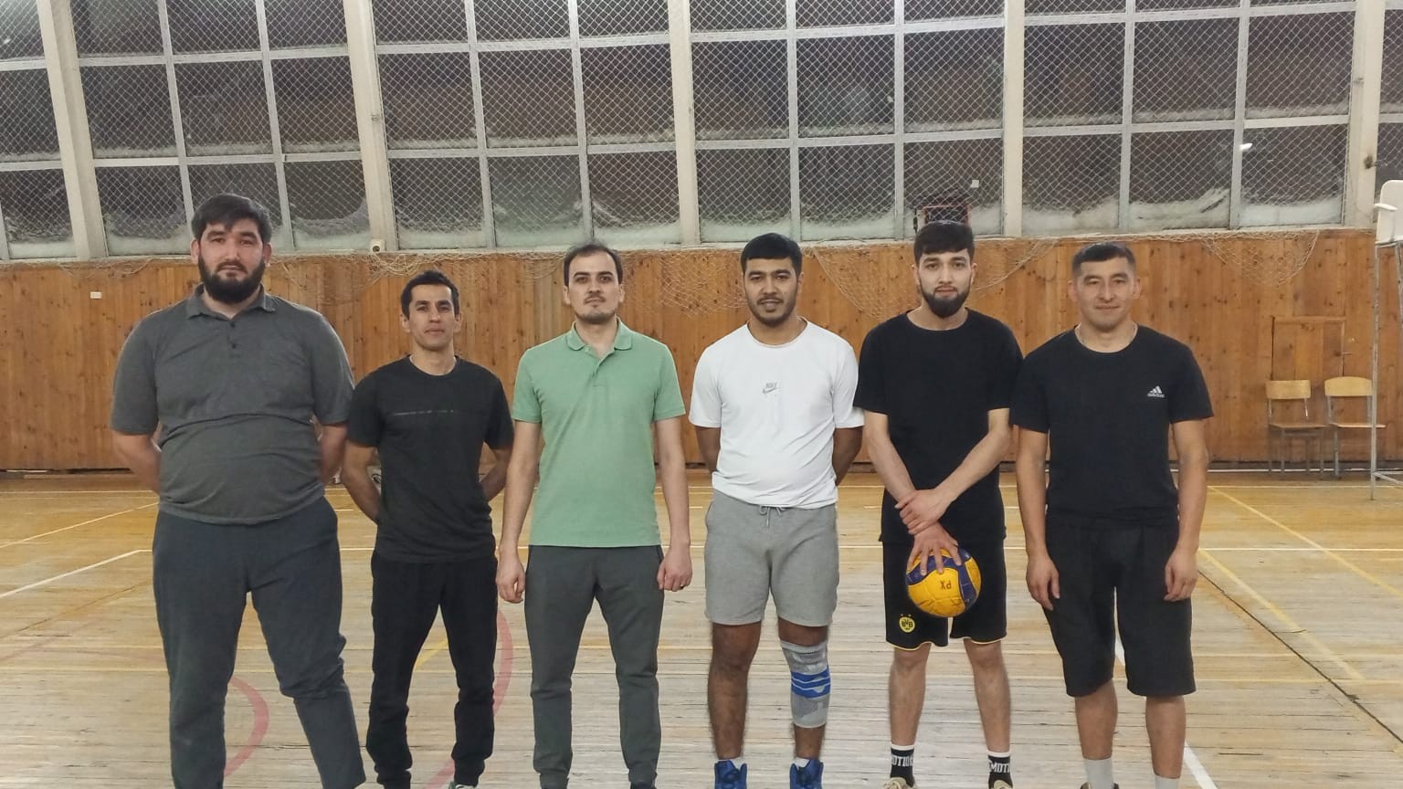 Вместе учимся, исследуем, совершенствуемся и?. играем в волейбол! Вместе учимся, исследуем, совершенствуемся и?. играем в волейбол!