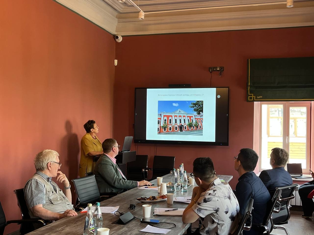 В Институте дизайна и пространственных искусств КФУ успешно прошла Международная научно-практическая конференция 'Инновации. Дизайн. Инженерия. Архитектура. Искусство' В Институте дизайна и пространственных искусств КФУ успешно прошла Международная научно-практическая конференция 'Инновации. Дизайн. Инженерия. Архитектура. Искусство'