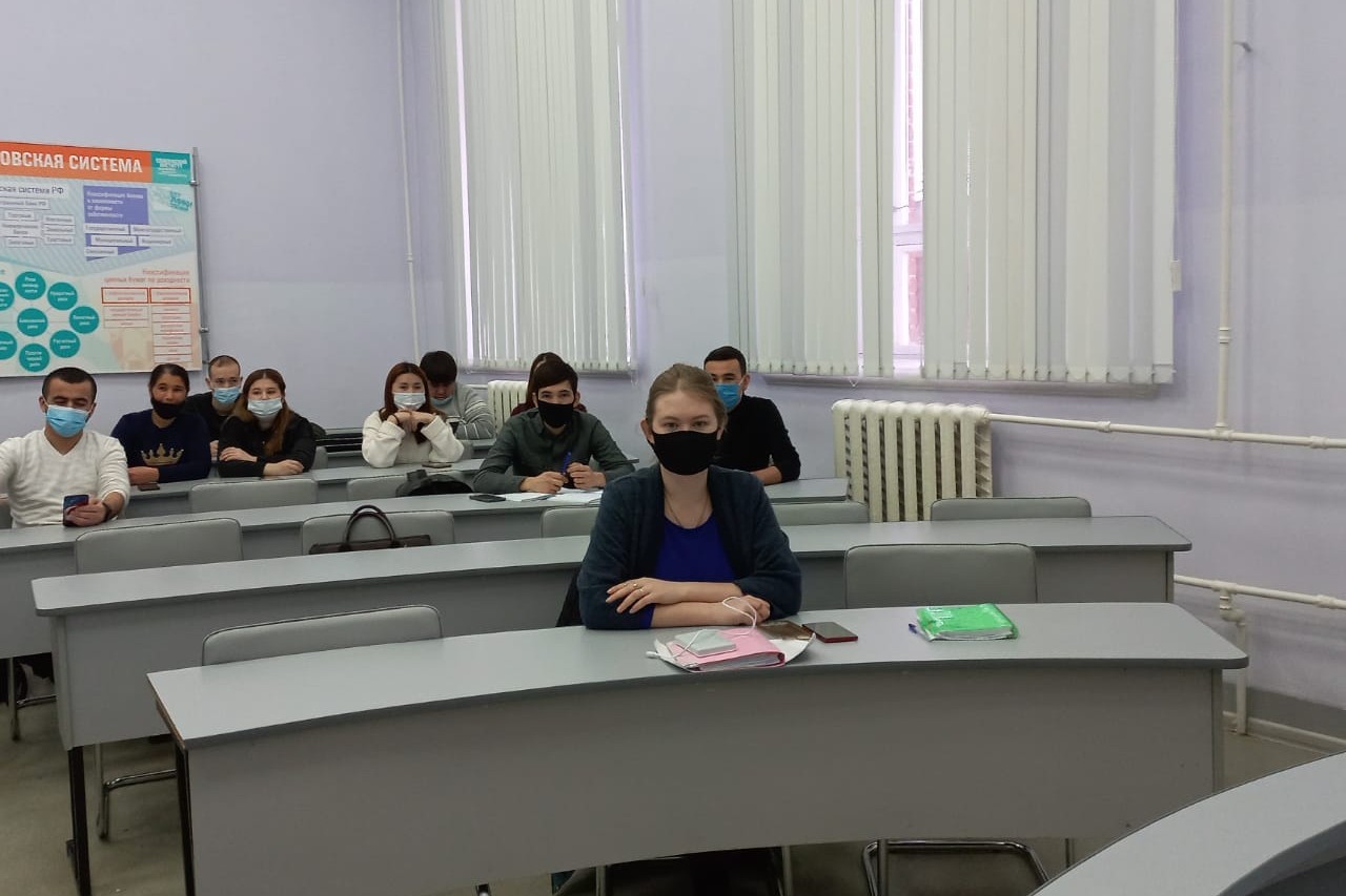 Пространство Лобачевского Пространство Лобачевского