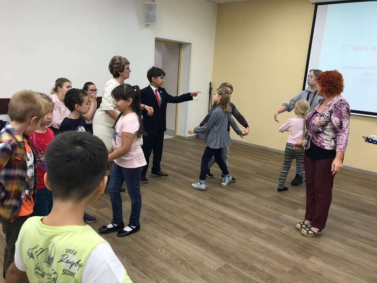 Детский театр КФУ 'Радуга' готовится к празднованию 215-летия со дня основания Казанского университета Детский театр КФУ 'Радуга' готовится к празднованию 215-летия со дня основания Казанского университета