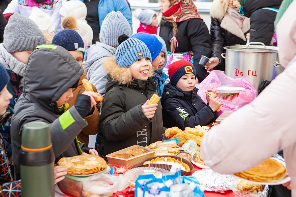 Масленица в Елабужском институте КФУ и Университетской школе Масленица в Елабужском институте КФУ и Университетской школе