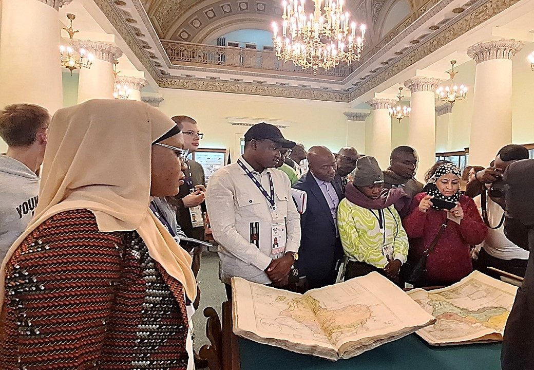 1 ,��������������