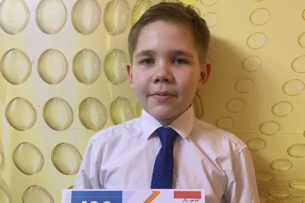 Обучающийся 'Университетской' школы занял второе место в конференции школьников 'Наука и молодежь Татарстана ? шаг в будущее' Обучающийся 'Университетской' школы занял второе место в конференции школьников 'Наука и молодежь Татарстана ? шаг в будущее'