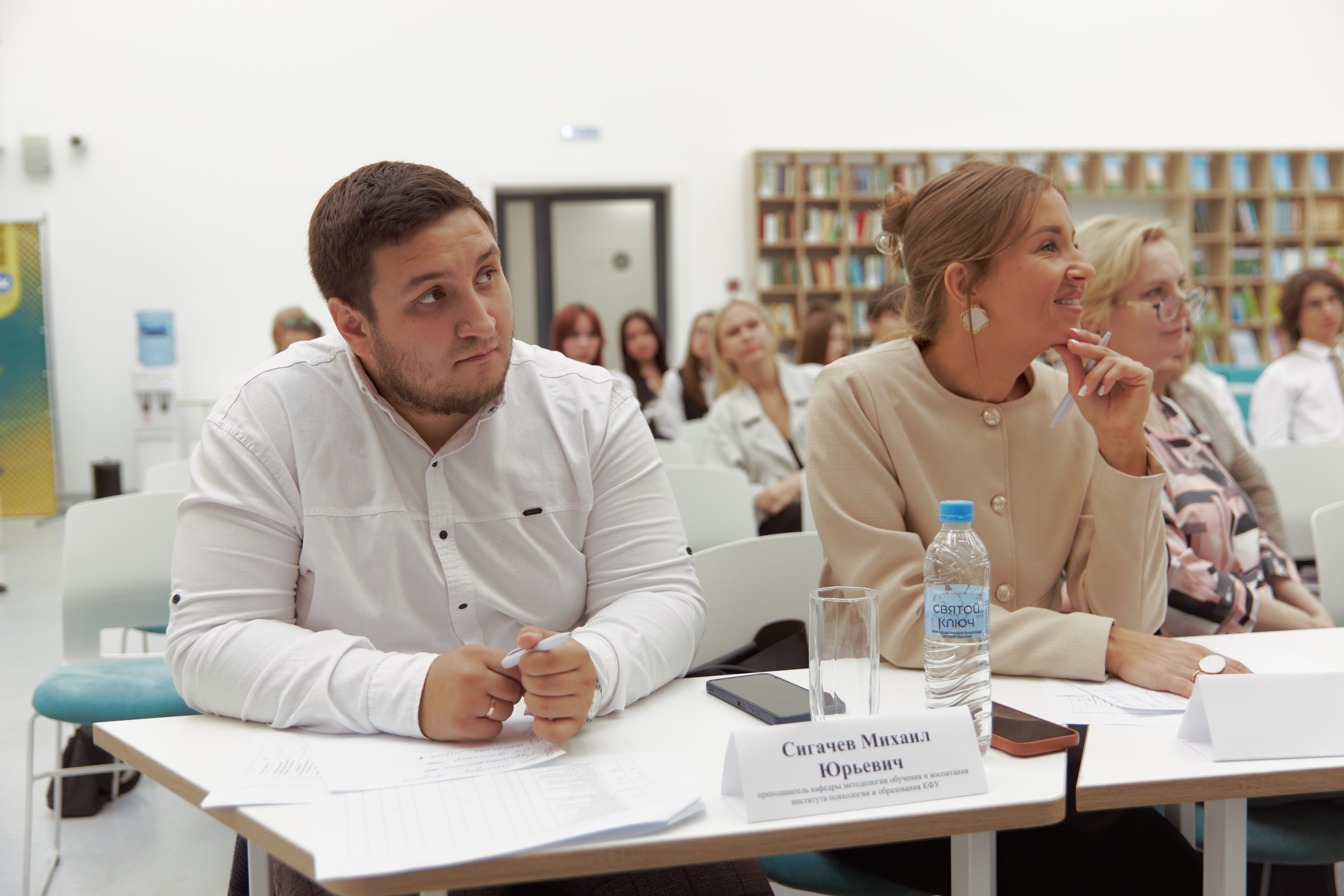 Ассистент кафедры методологии обучения и воспитания в жюри городского конкурса 'Новый педагогический класс' Ассистент кафедры методологии обучения и воспитания в жюри городского конкурса 'Новый педагогический класс'