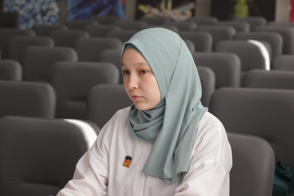 Конкурс на лучшую научно-исследовательскую работу студентов ЕИ КФУ Конкурс на лучшую научно-исследовательскую работу студентов ЕИ КФУ