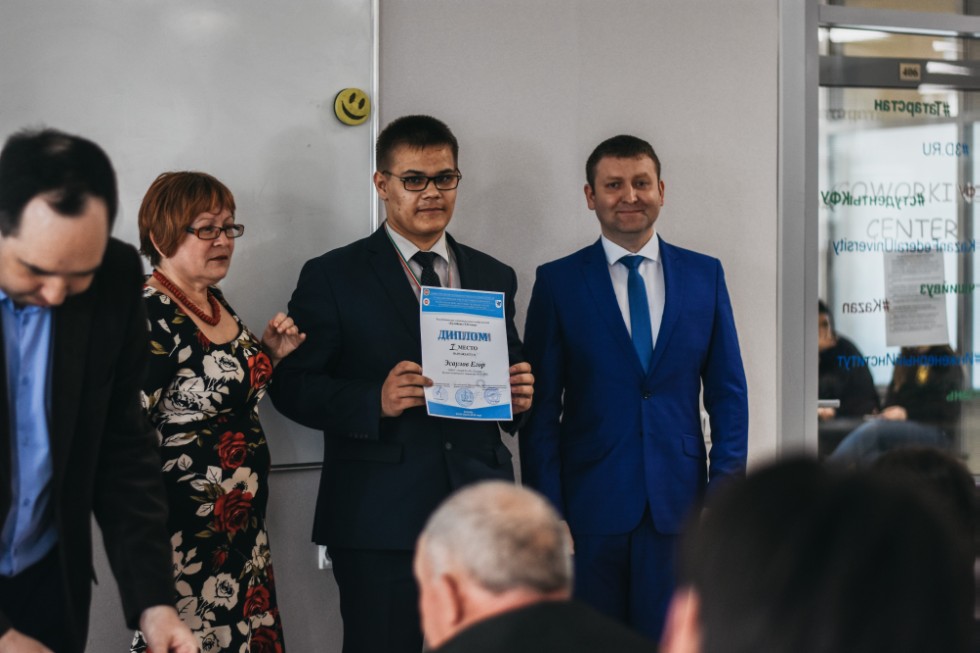 ����� ��������� ���� ������������� 