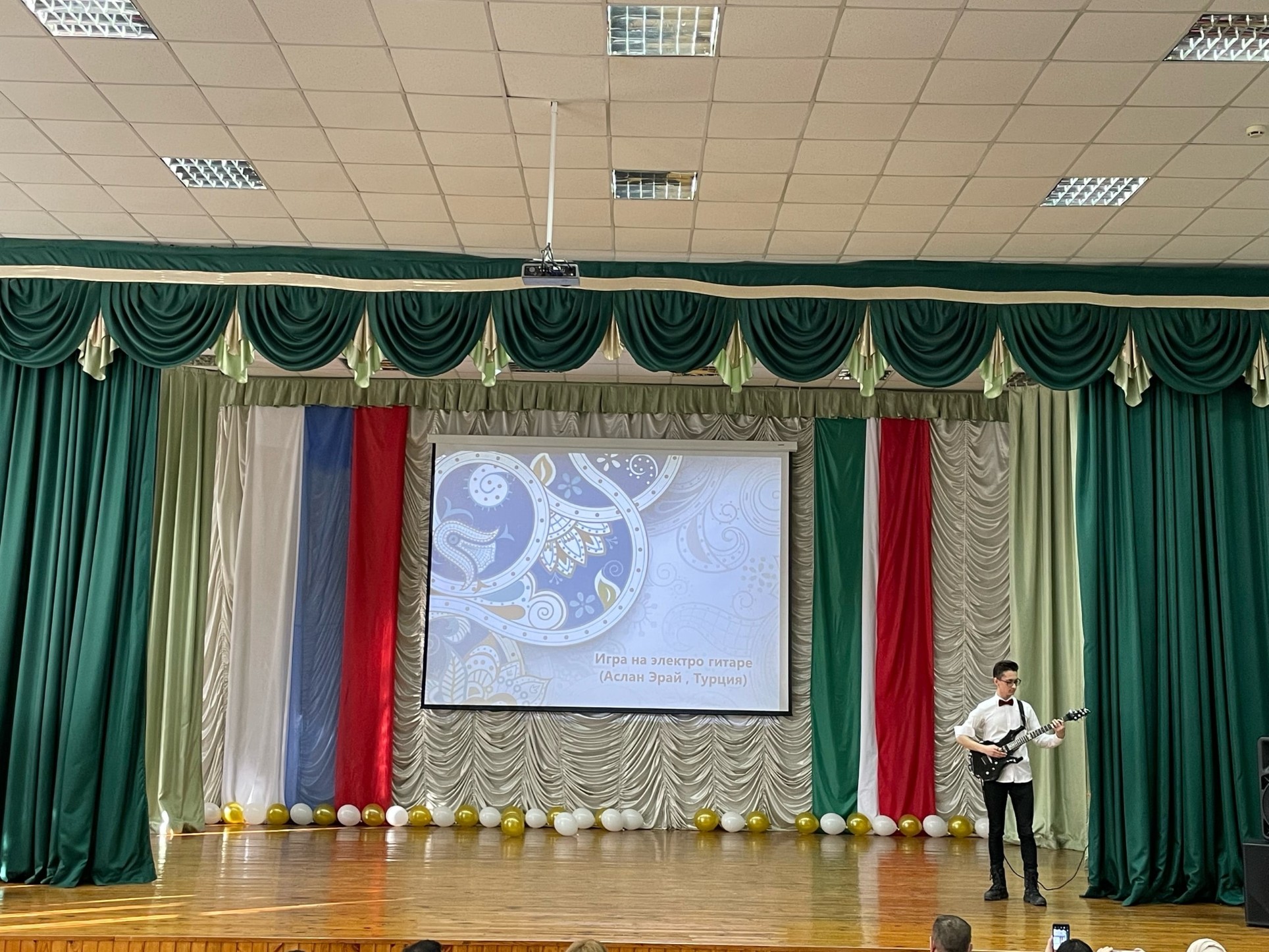 Республиканский фестиваль родного языка для обучающихся общеобразовательных организаций Республики Татарстан 'Калейдоскоп культур: мастер-классы иностранных студентов по родным языкам' Республиканский фестиваль родного языка для обучающихся общеобразовательных организаций Республики Татарстан 'Калейдоскоп культур: мастер-классы иностранных студентов по родным языкам'