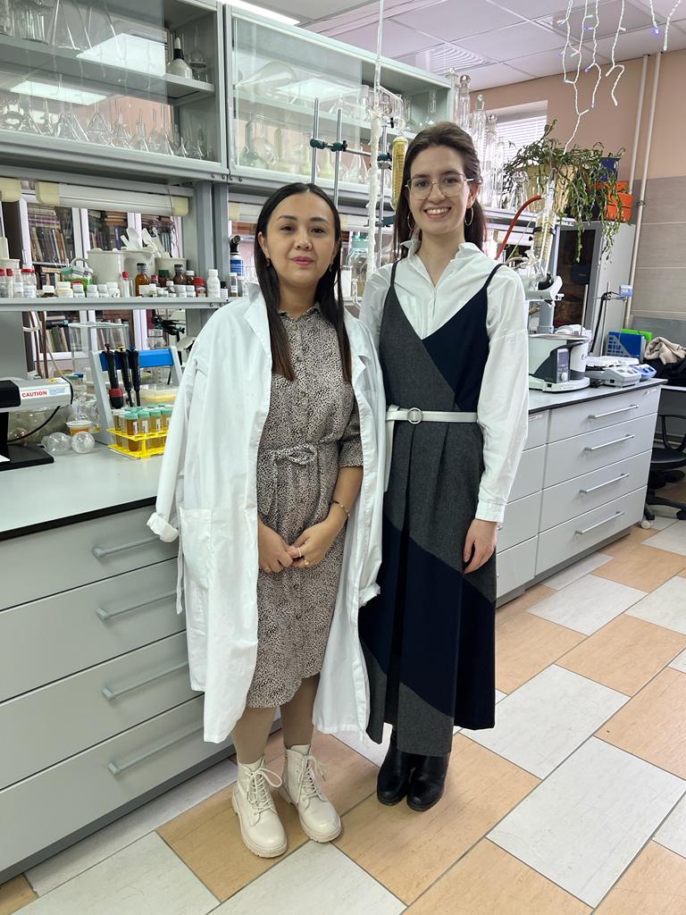 Докторант (PhD) по специальности методика преподавания химии из Казахстана прошли стажировку по программе 'Современная дидактика химии' на кафедре химического образования через Центр довузовской подготовки и повышения квалификации ХИимБ Докторант (PhD) по специальности методика преподавания химии из Казахстана прошли стажировку по программе 'Современная дидактика химии' на кафедре химического образования через Центр довузовской подготовки и повышения квалификации ХИимБ