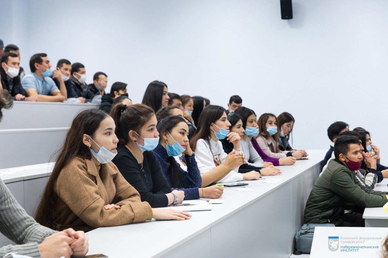 ������������� �������������� ������������ � �������������� ������ ��� '�����' ���������� �� ���������� �� ������������� � �����������.