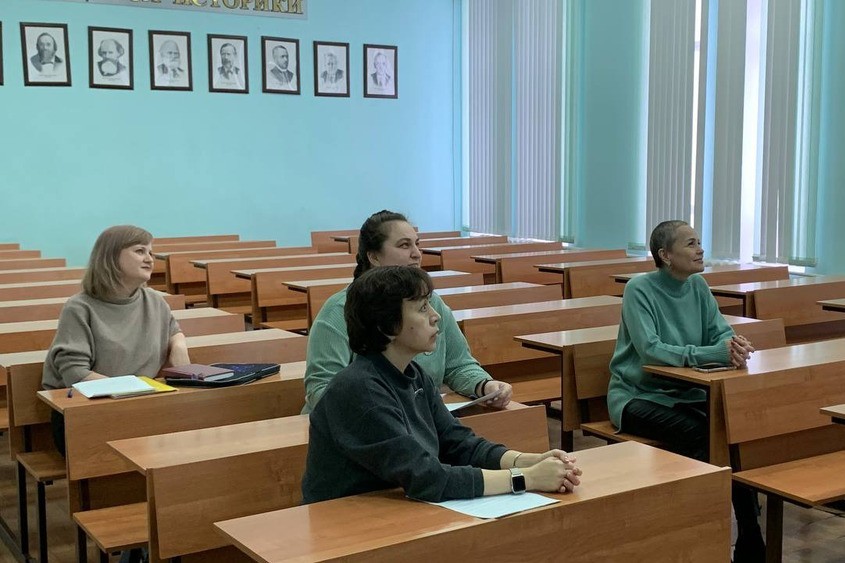 Итоговая научная конференция преподавателей кафедры всеобщей и отечественной истории Итоговая научная конференция преподавателей кафедры всеобщей и отечественной истории