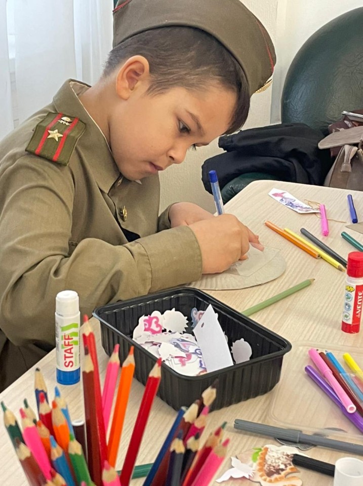 В центре Института Каюма Насыри в г. Ульяновске прошел информационный час 'Гомерем минем моңлы бер җыр иде, үлемем дә яңгырар җыр булып' В центре Института Каюма Насыри в г. Ульяновске прошел информационный час 'Гомерем минем моңлы бер җыр иде, үлемем дә яңгырар җыр булып'