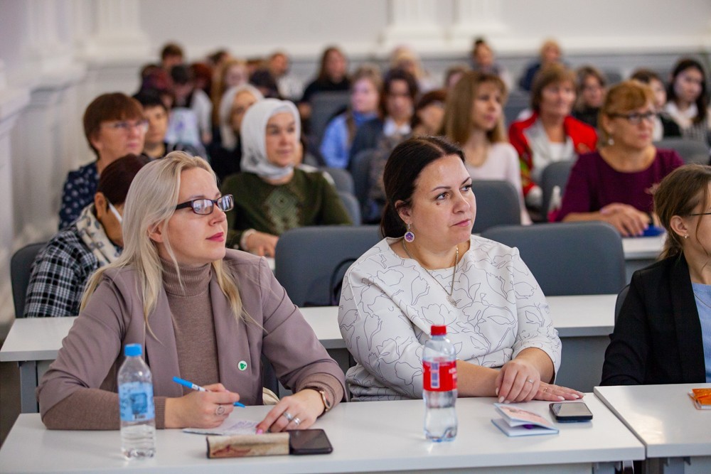 The International Scientific and Practical Conference on Literary Pedagogy was held at Elabuga Institute of KFU