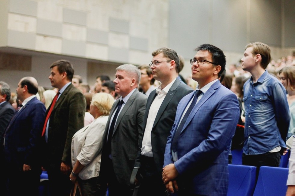 � ����� ��� �����������: � ������ ��������� � ��������� ��������