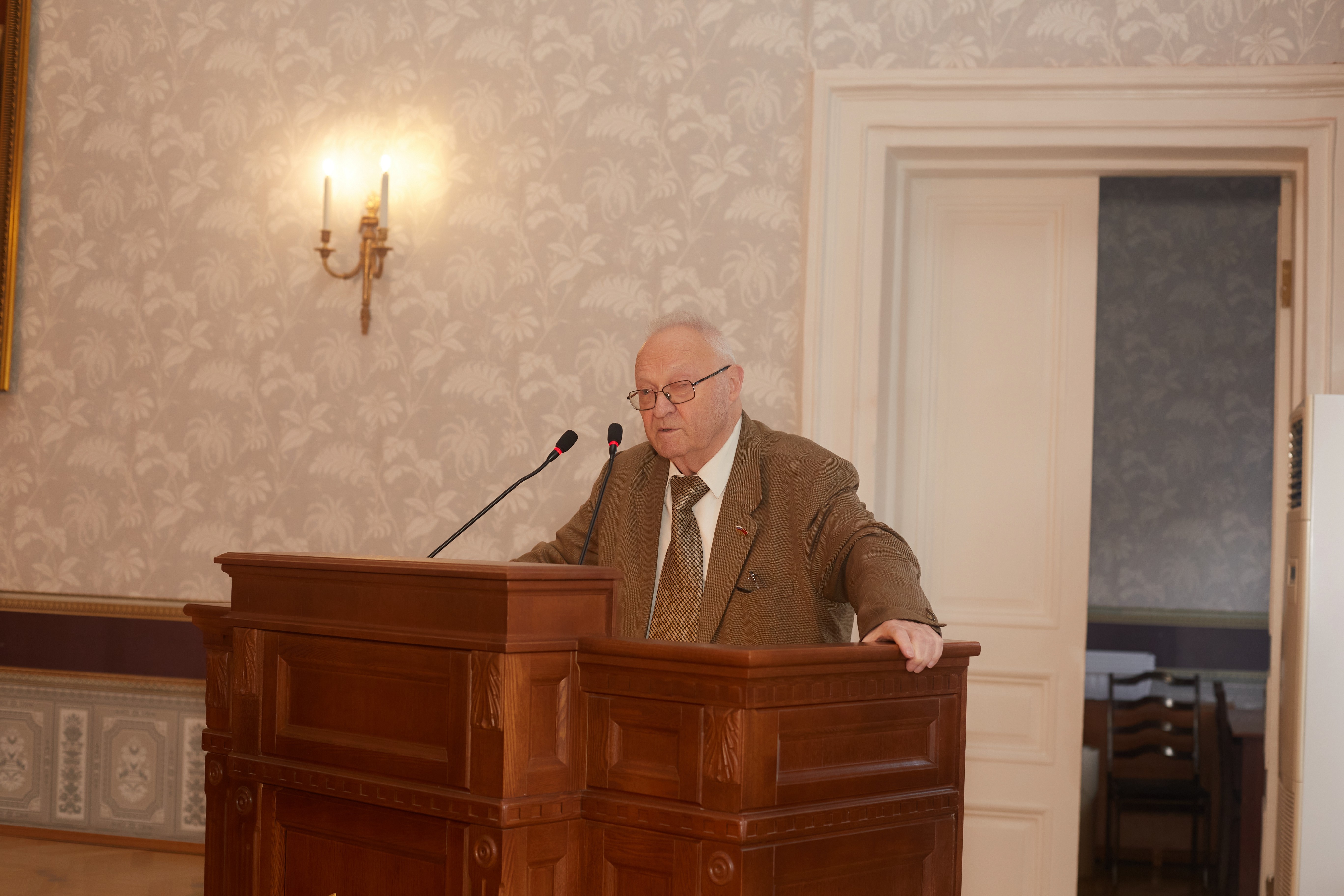 В Казанском федеральном университете стартовал III Международный конгресс социологов В Казанском федеральном университете стартовал III Международный конгресс социологов