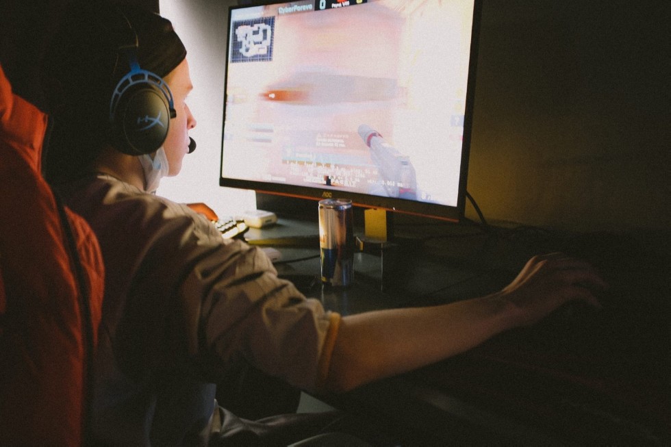 �������� ���� ����� ������������ LAN-������� �� CS:GO