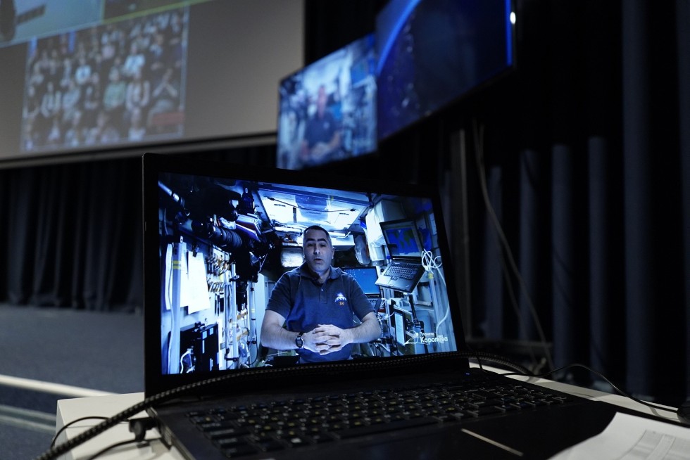 Lessons from the Orbit: Kazan University held teleconference with International Space Station ,International Space Station, IMEF, Institute of Geography, Energia Corporation, geography, secondary school curriculum, photography, environmental protection, Artek, Crimea