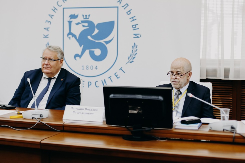 XII ������������� ����� 