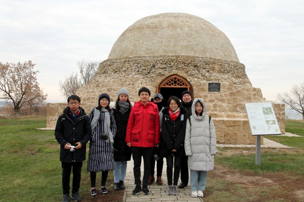 ���������  ���������� ������������ ������������� � ��������-���������� ��������� ���������� ���������