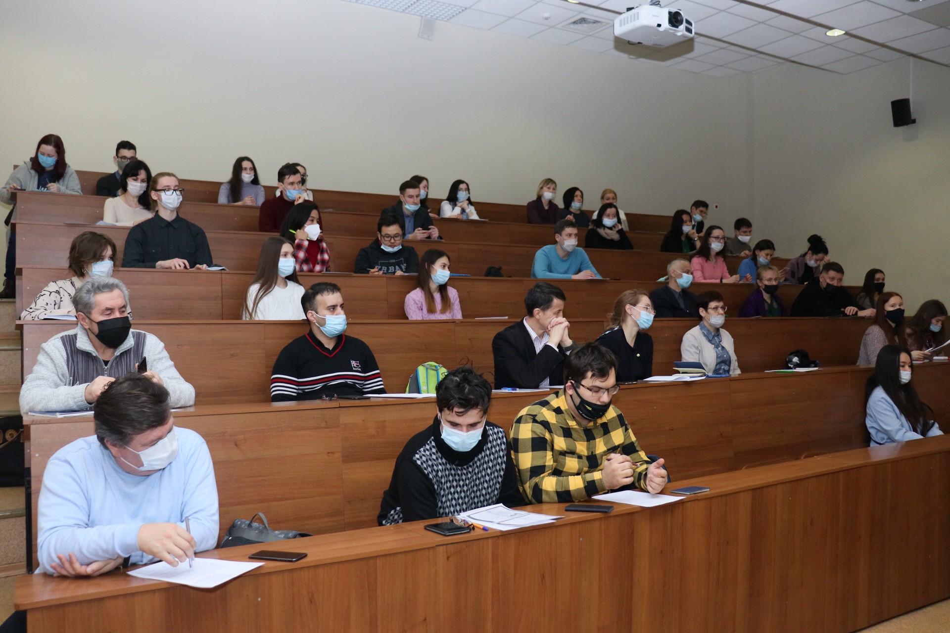 University offers free Tatar language courses