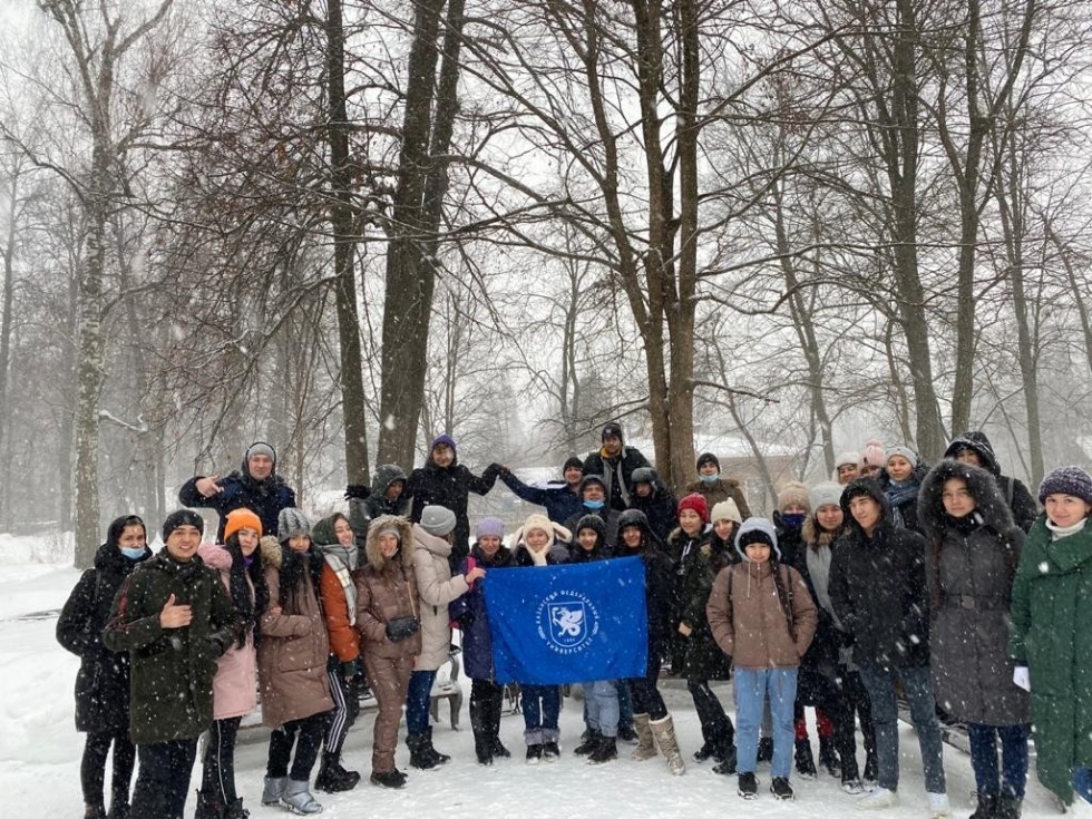 �������� � �����