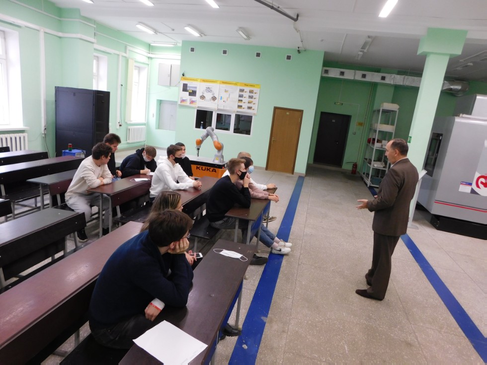 ��� �������� 11-� ������� ��� �. ���������� ������������ ��������� �� ����������� ��������� ���