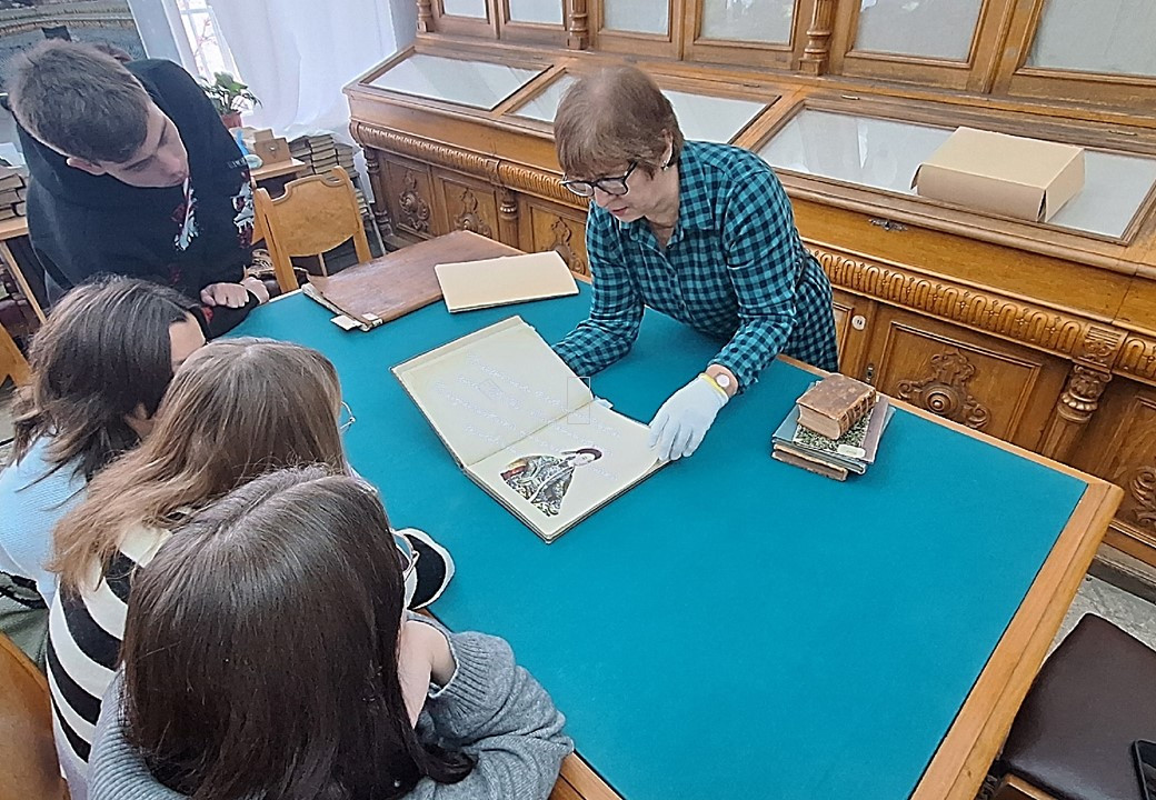 ������� ���������� ��������� ���� ������������ ������� '����� �������� �����������', ��������������� � ������� ���� �� ������� �����������-�������������� �����������. ,�����������, ��������������