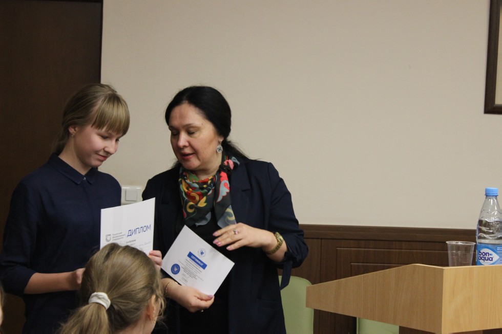 235 �����������