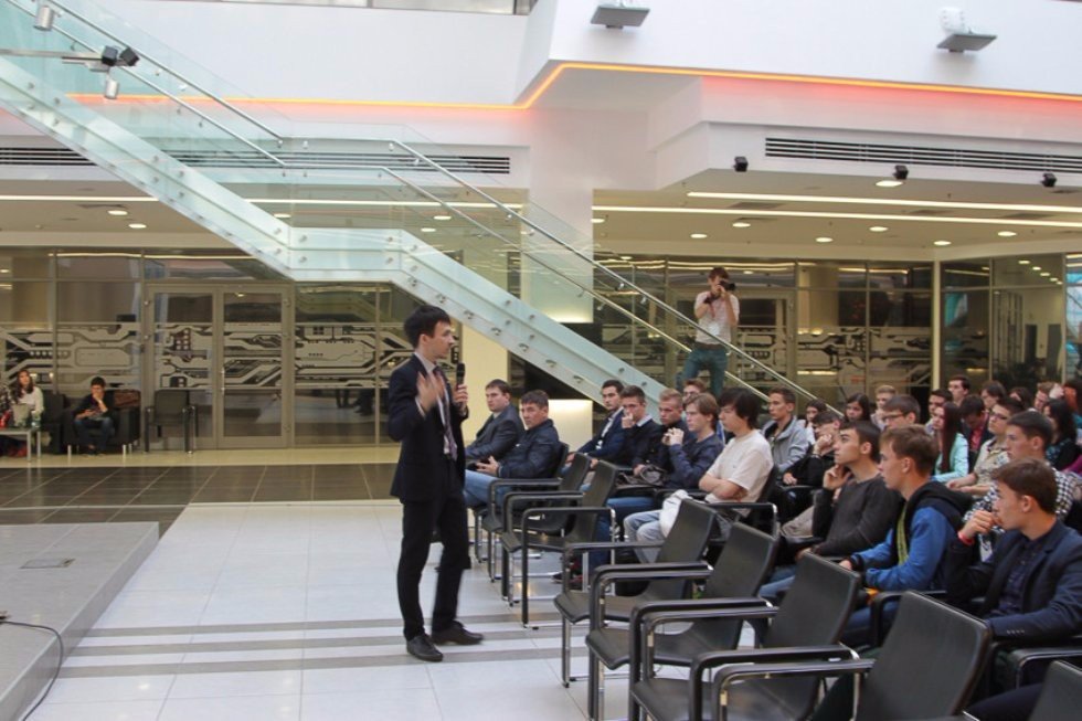 The best students will study free