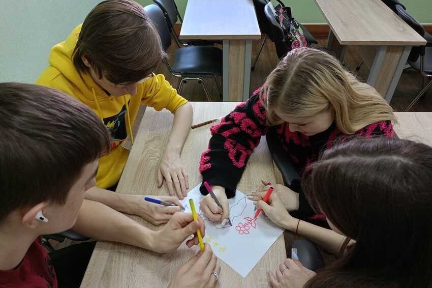 Прошел кураторский час 'Конструктивное разрешение конфликтов в студенческой среде' Прошел кураторский час 'Конструктивное разрешение конфликтов в студенческой среде'