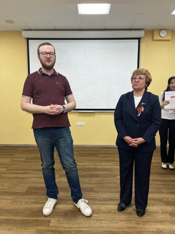 Спектакль детского театра 'Радуга' показал патриотический спектакль к 80-летию Великой Победы 'Помним! Чтим! Гордимся!' Спектакль детского театра 'Радуга' показал патриотический спектакль к 80-летию Великой Победы 'Помним! Чтим! Гордимся!'