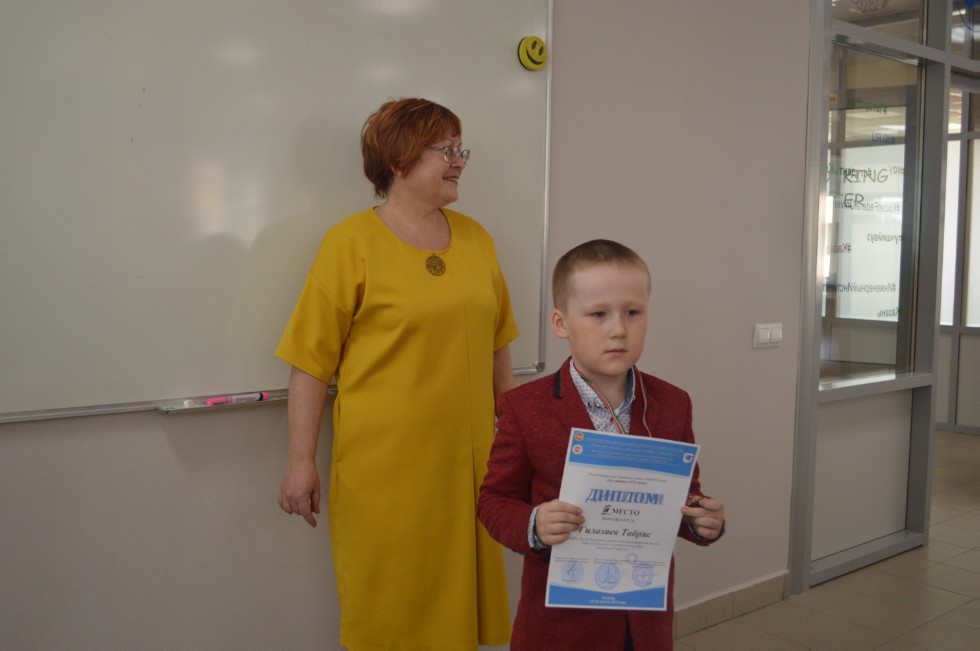 ����� ��������� ���� ������������� 