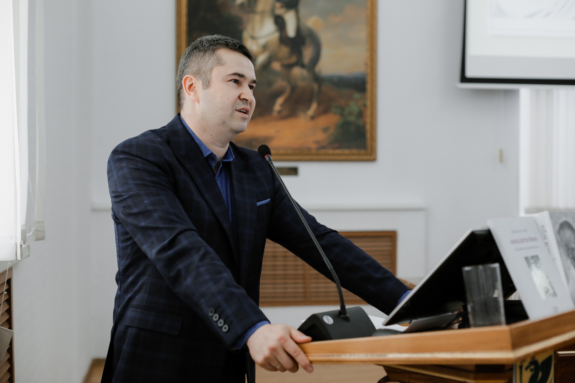 � ������ ���������� ������ ������-����� 