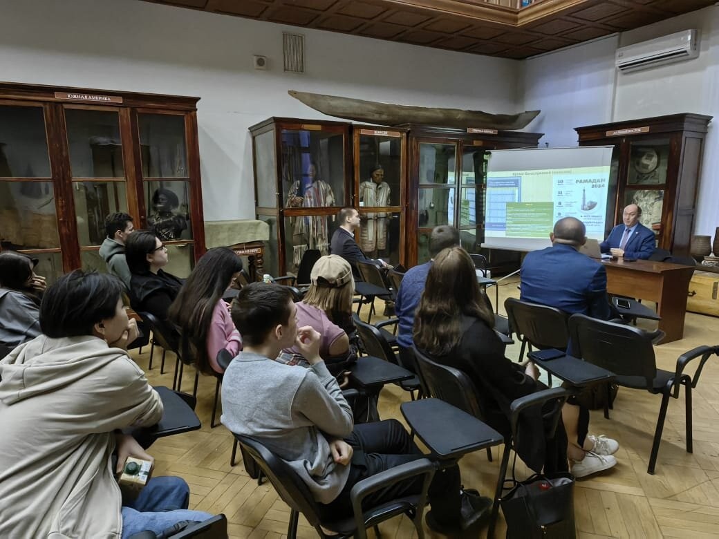 Состоялось очередное заседание студенческого научного кружка Состоялось очередное заседание студенческого научного кружка