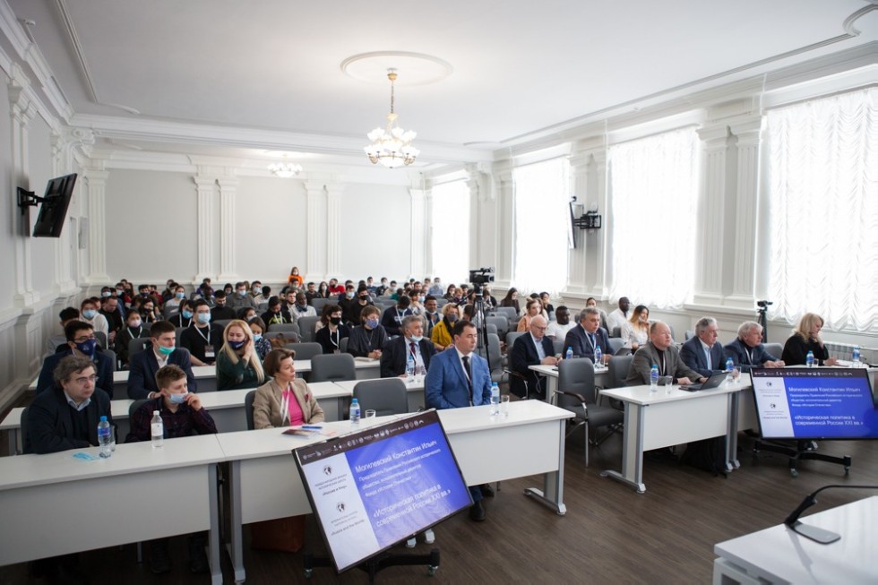 Константин Могилевский прочел лекцию в Международной исторической школе Константин Могилевский прочел лекцию в Международной исторической школе