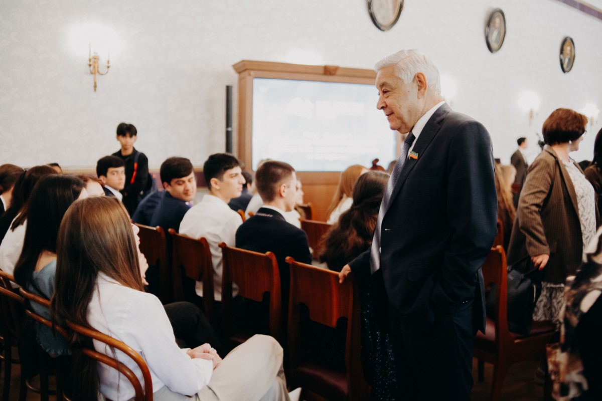 ������ ��� ����� �����: '���������� �������� ? ���� �� ����� �������� �������� ����� ������������'