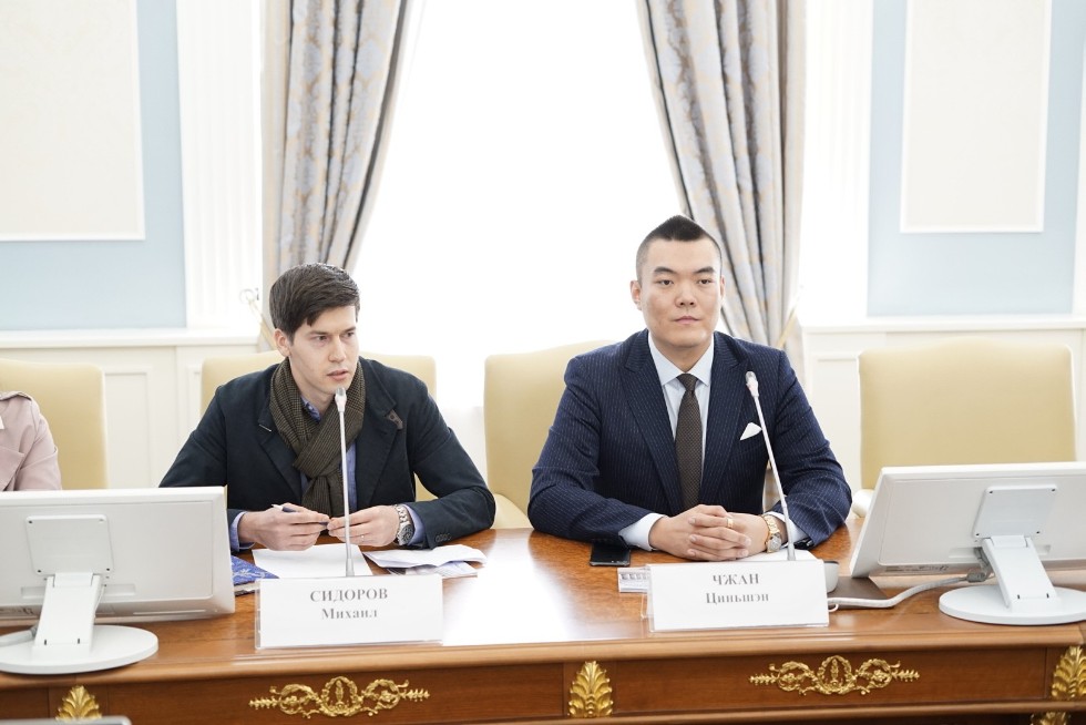 Student recruitment and other matters discussed with Chengdu company Beijing Tianfu and Sichuanese schools