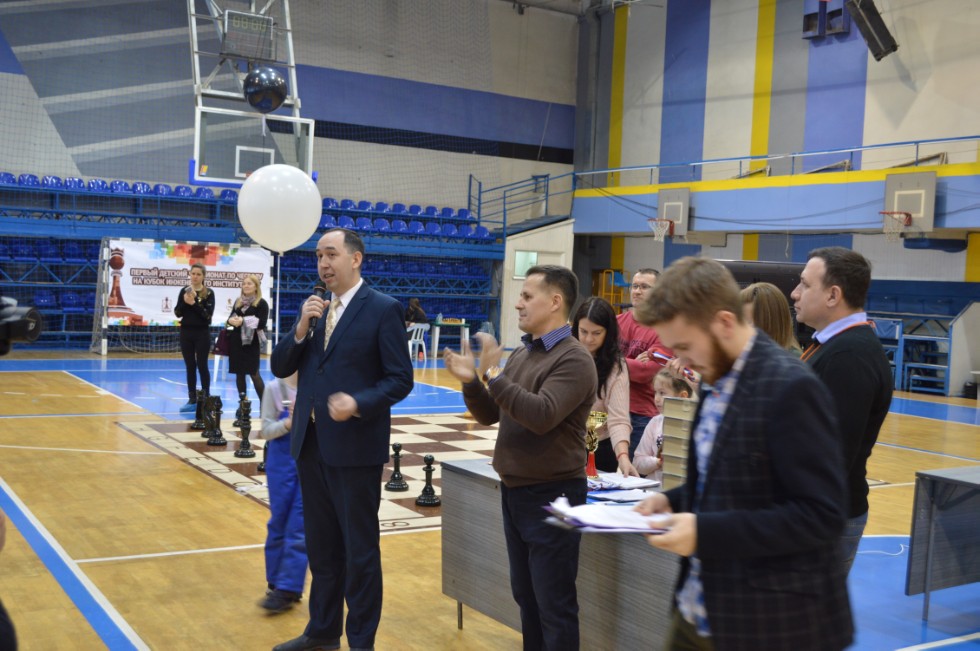 ������ ������� ��������� �� ������� �� ����� ����������� ��������� ������ � ���