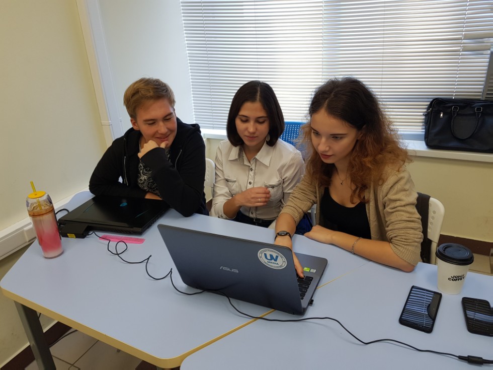 Профессиональный праздник для бакалавров на английском языке Профессиональный праздник для бакалавров на английском языке