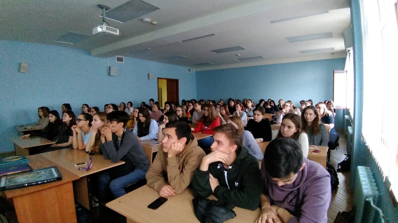 По страницам Жюль Верна и не только... с Алекси Нэмом! По страницам Жюль Верна и не только... с Алекси Нэмом!