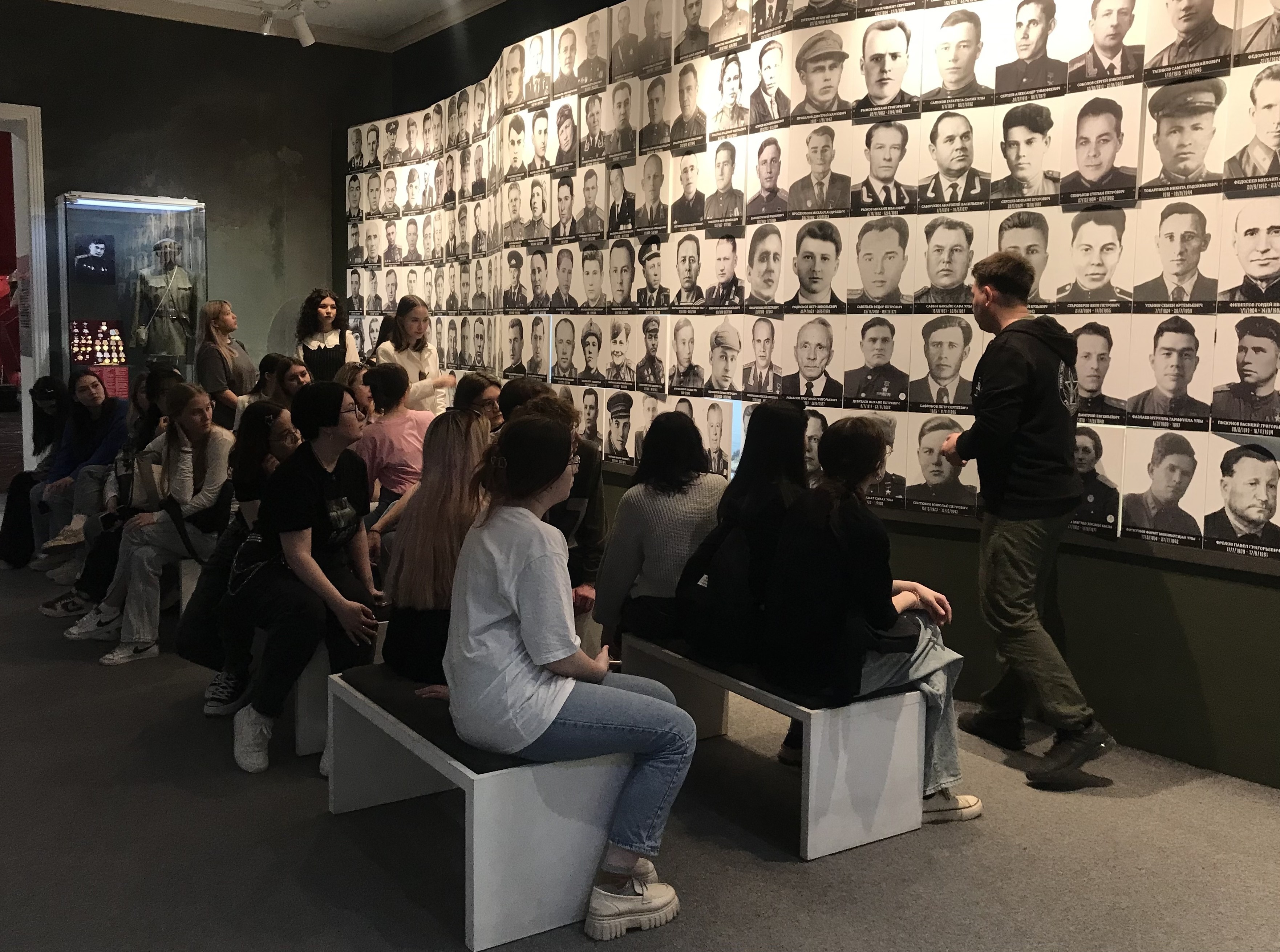 '��������� � �����- �������� ���: ������ � �������' ,������, ������ ����� ����������� ������ � ��������