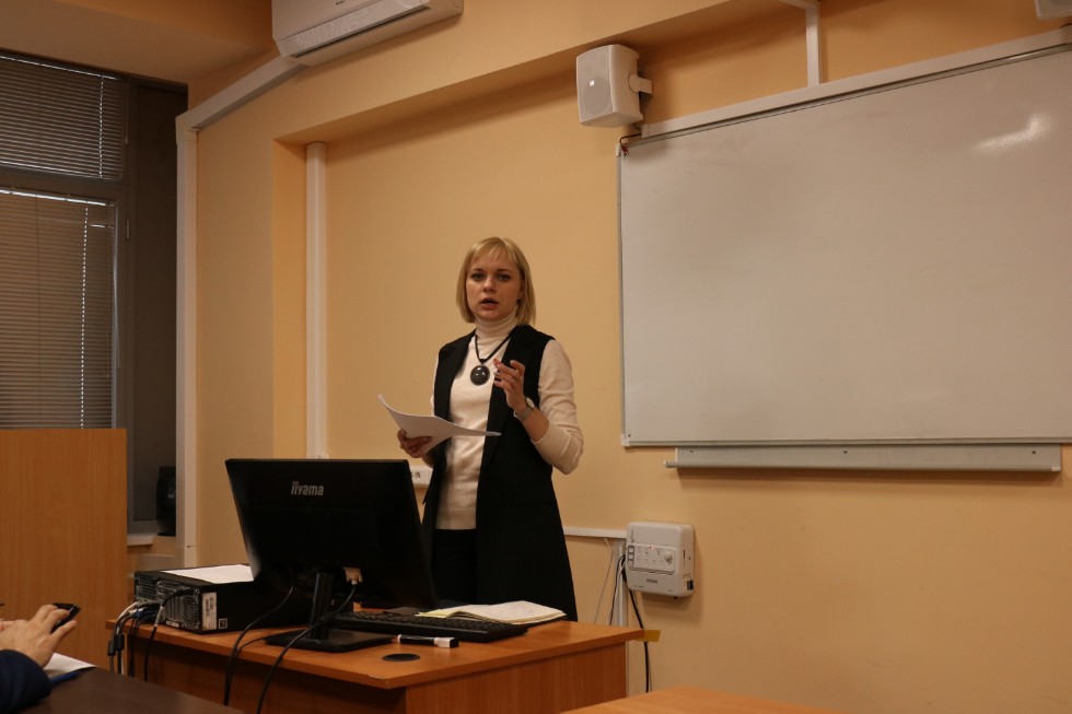 ������ ����� ��������� ���������-����������� ���� � �������� ������������ ���������� ������� ������� ����������� ��������������� � ������� ������������.