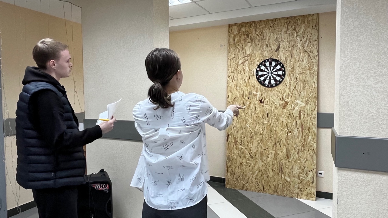 Турнир по дартсу в Деревне Универсиады Турнир по дартсу в Деревне Универсиады