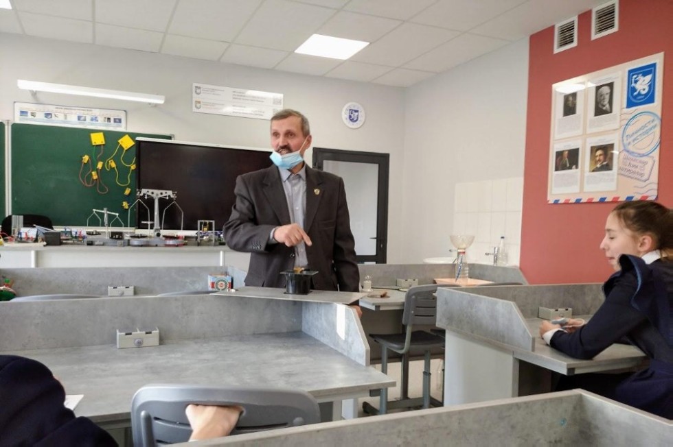 � ���� ���������� ����� ������������� ������� ������ ������� ������-������