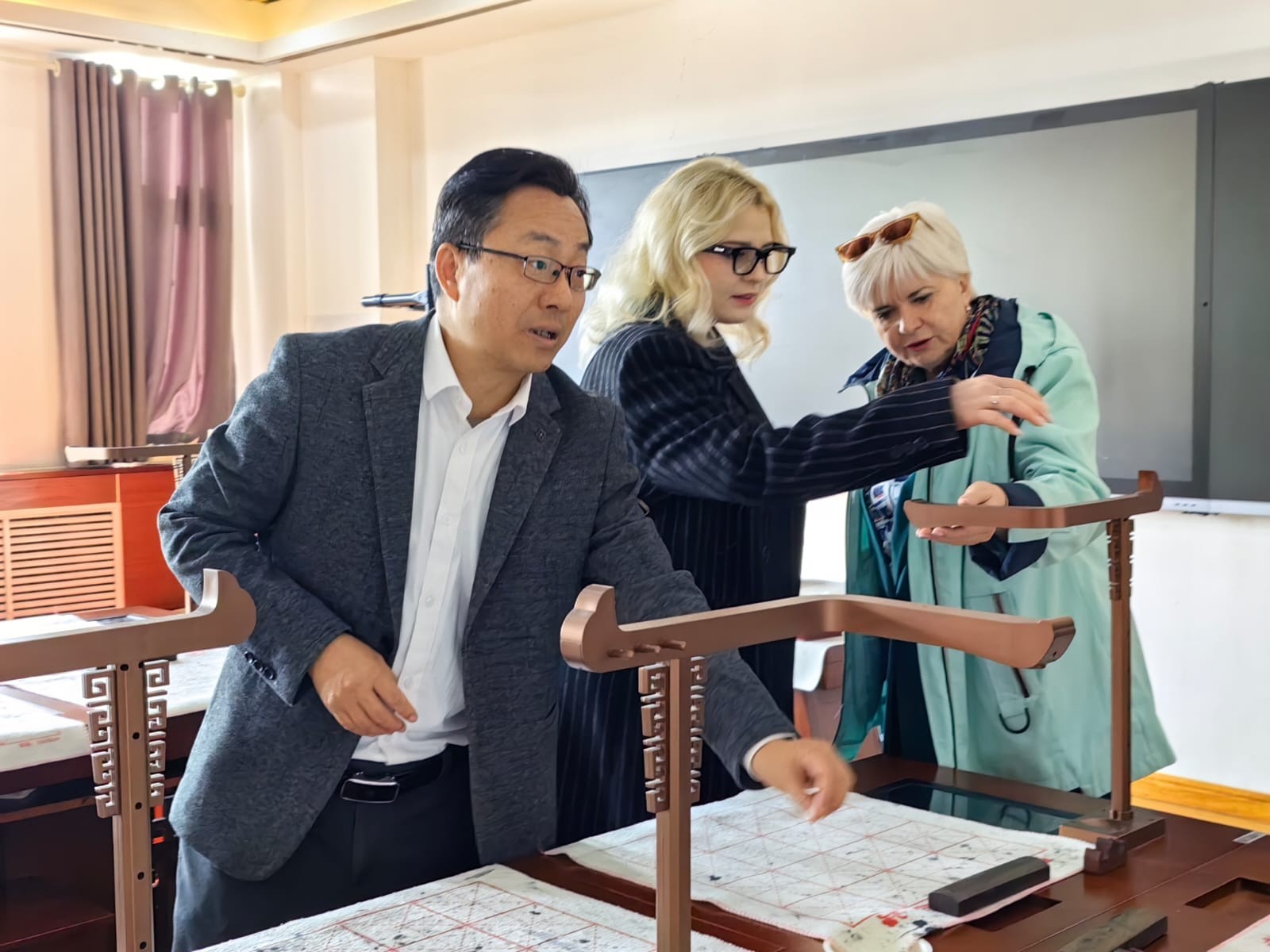 ����� ��������� ������ � ��������� �������� ��� � ������� ��������� ������� ������� ����������� �������������� � ���