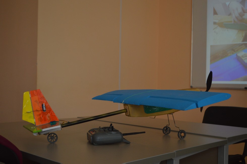 ����� ��������� ���� ������������� 