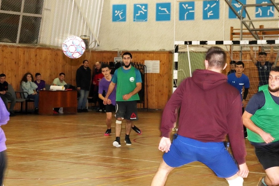 В Елабужском институте прошел турнир по мини-футболу 'Дружба народов 2021'