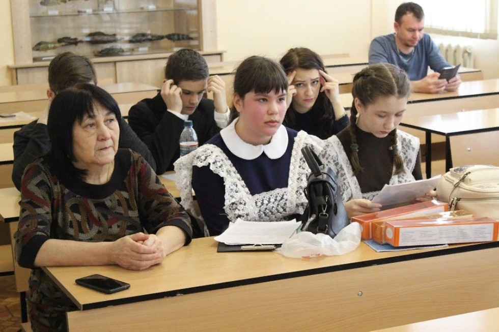 ����������� ������������� ��������� � �����