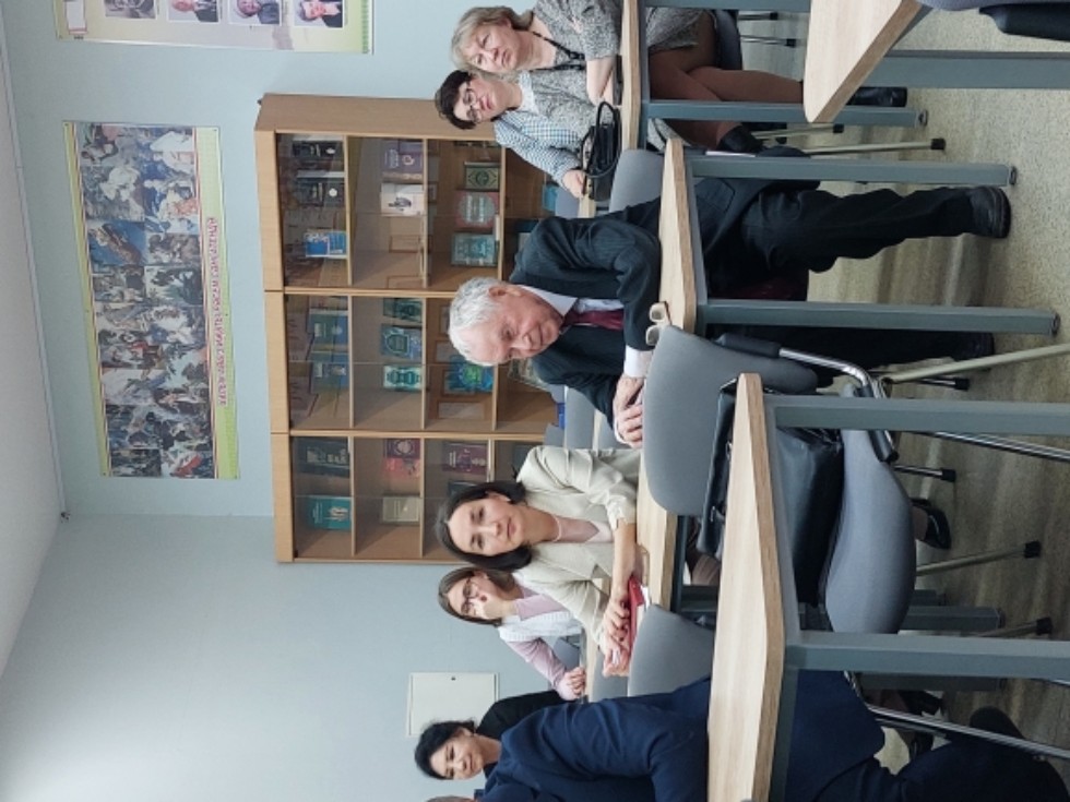 Әдәбият белемендә тирән эз калдырган галимнәр юбилее Әдәбият белемендә тирән эз калдырган галимнәр юбилее