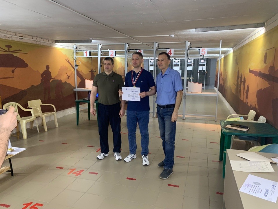 ���������� ������, ����������� 220-����� ���